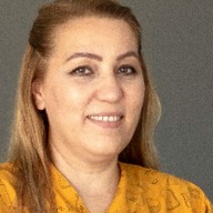 Elena R.