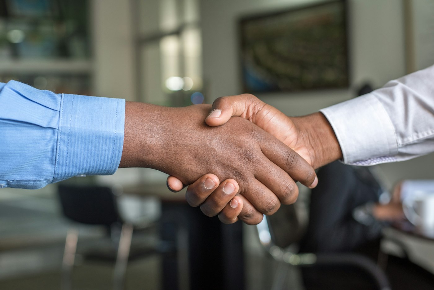 Handshake after a successful inbound call turned into a booked client